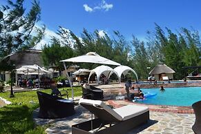 Zalala Beach Lodge