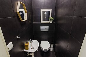 Charm APTs in Prague by Michal&Friends