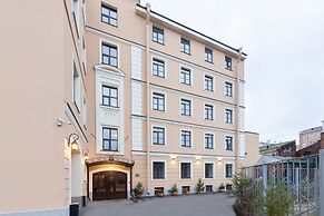 Amarant Hotel