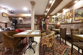 Amarant Hotel