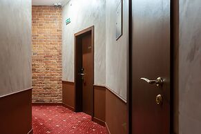Amarant Hotel