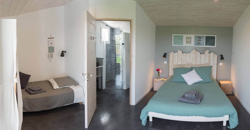 Maison d'Hotes les Petites Terres