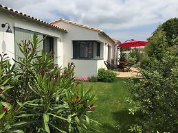 Maison d'Hotes les Petites Terres