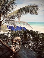 Libelula Tulum Beachfront Hotel