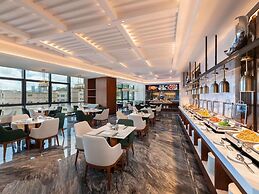 Shenzhen Longgang Kunyi Mercure Hotel