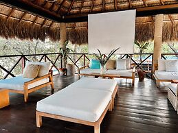 Mimosa Tulum Hotel & Hostel
