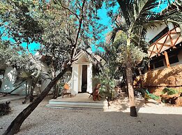 Mimosa Tulum Hotel & Hostel