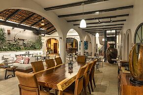 Casa del Sol Inn