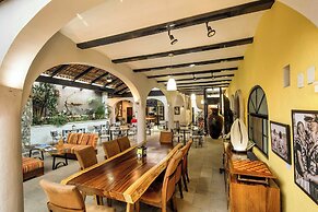 Casa del Sol Inn