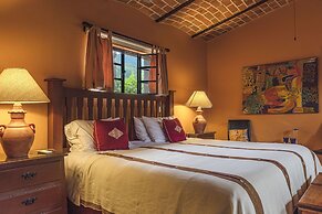Casa del Sol Inn