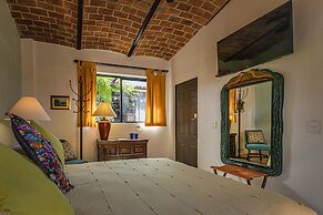 Casa del Sol Inn