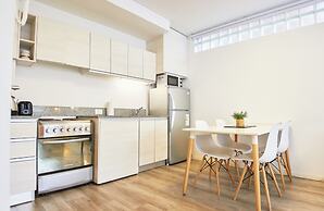 Monroe Suites