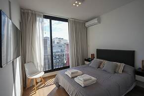 Monroe Suites