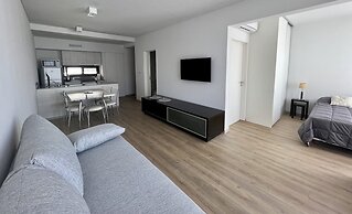 Monroe Suites