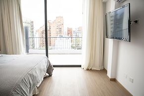 Monroe Suites