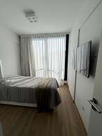 Monroe Suites