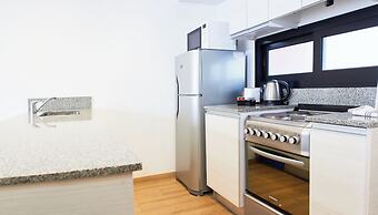 Monroe Suites