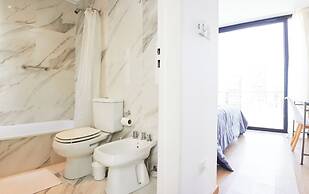 Monroe Suites