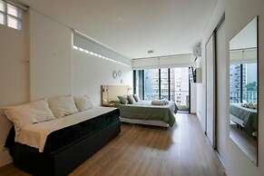 Monroe Suites