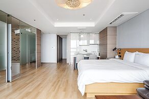 Haeundae Seacloud Hotel Residence