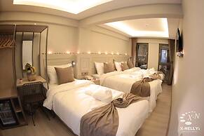 X-Nellyi Boutique Hotel