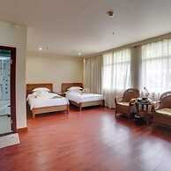 Southeast Huadu Hot Spring Hotel