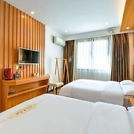 Brother Commercial Hotel