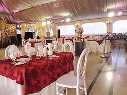 Hotel Grand Arena