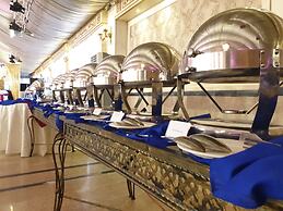 Hotel Grand Arena