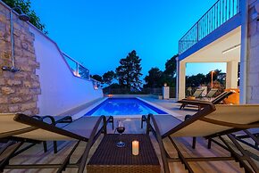 Villa Mlini