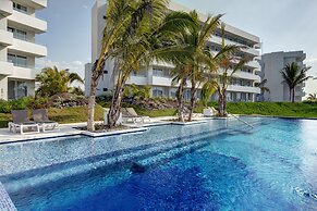 Oceana Resort & Conventions - All Inclusive