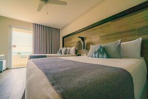 Oceana Resort & Conventions - All Inclusive