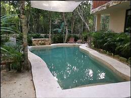 Jungle Penthouse