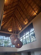 Jungle Penthouse