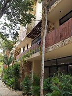 Jungle Penthouse