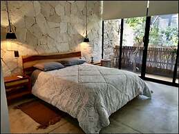 Jungle Penthouse