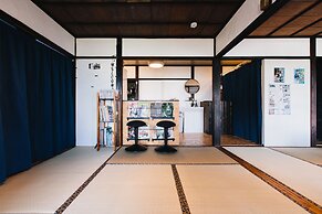 Hostel Dockhouse