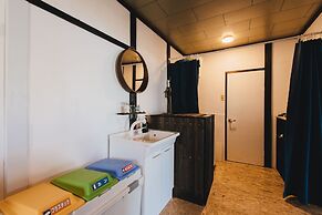 Hostel Dockhouse