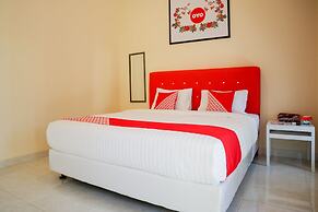 OYO 2202 Delima Guest House Syariah