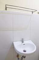 OYO 990 Stadion Residence Syariah
