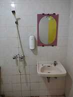 OYO 1389 Hotel Carissima