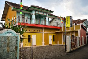Hotel O Villa Tirta Melati Syariah