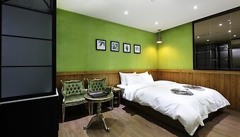 Gwangmyeong W Hotel