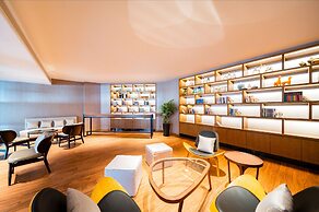 Xence Hotel