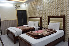 Dream Land Hotel