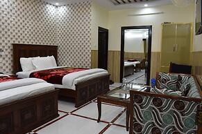 Dream Land Hotel