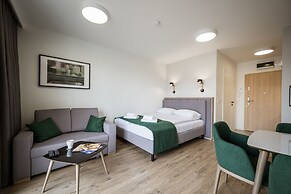 Marina Apartments