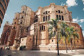 Del Parque Flats Central