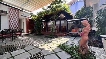 Hoang Mai Hotel
