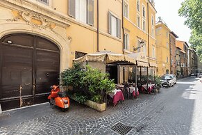 Rental in Rome Bramante Luxury